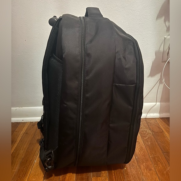 toni&guy Handbags - Travel Suitcase